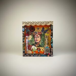Boîte mexicaine upcyclée – Grand autel Frida Kahlo en bois (pièce unique)